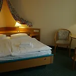 Meerblau 4*