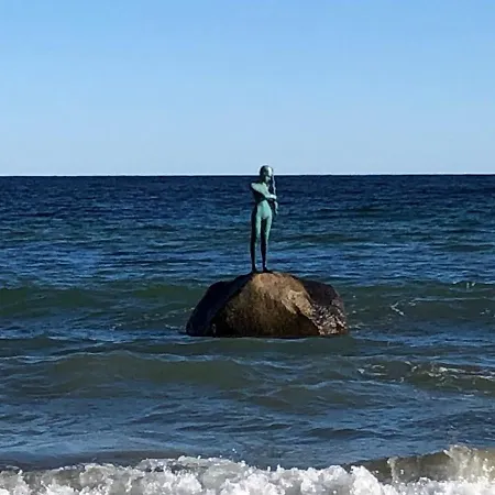 Отель Meerblau Зеллин