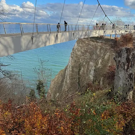 Meerblau Зеллин